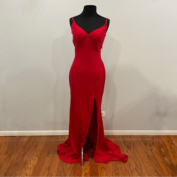 La Femme Strappy Back Jersey Gown Red Size 8 28567 - Picture 3 of 8